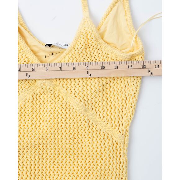 TOCCIN X RTR Sleeveless Crochet Knit Midi Dress in Yellow - Picture 7 of 10